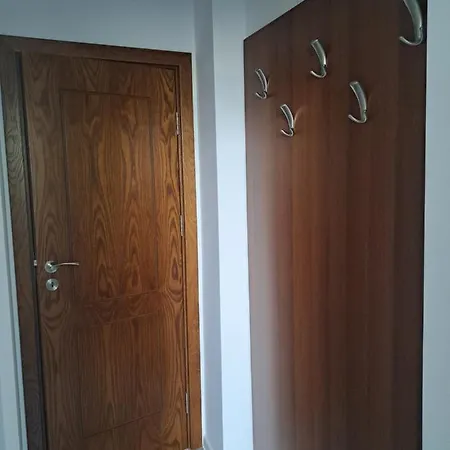 Vasi